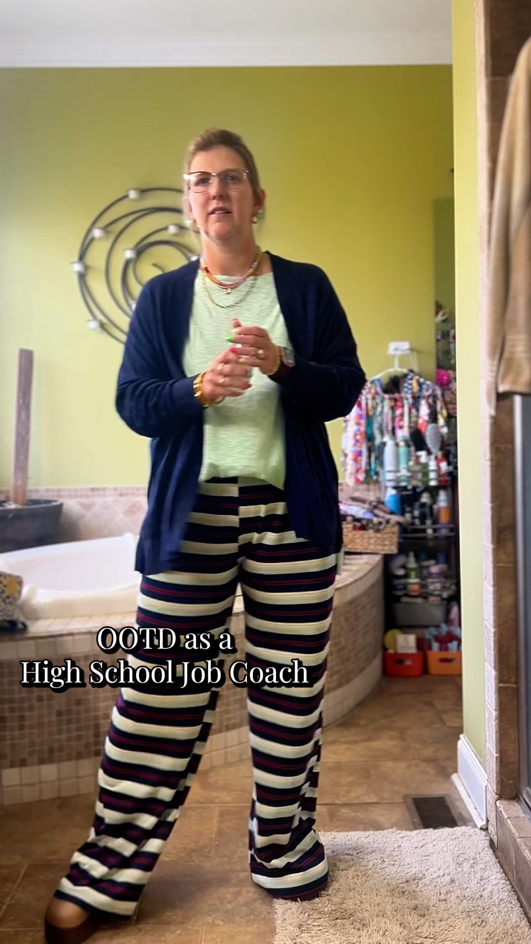 OOTD as a high School Job Coach

#LTKMidsize #LTKOver40 #LTKootd