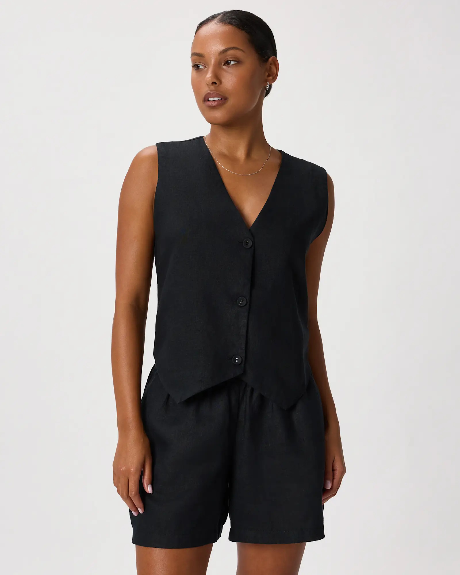 100% European Linen Vest | Quince