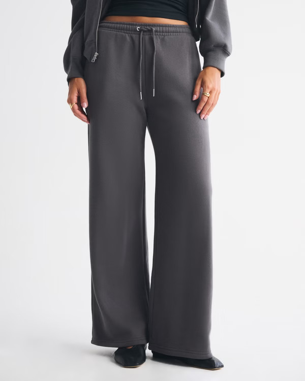 High Rise Sunday Wide Leg Sweatpant | Abercrombie & Fitch (US)