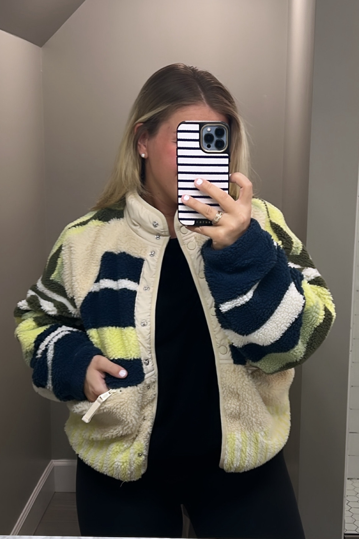 Casual OOTD transitioning from spring to summer! 

#LTKActive #LTKtravel #LTKSeasonal