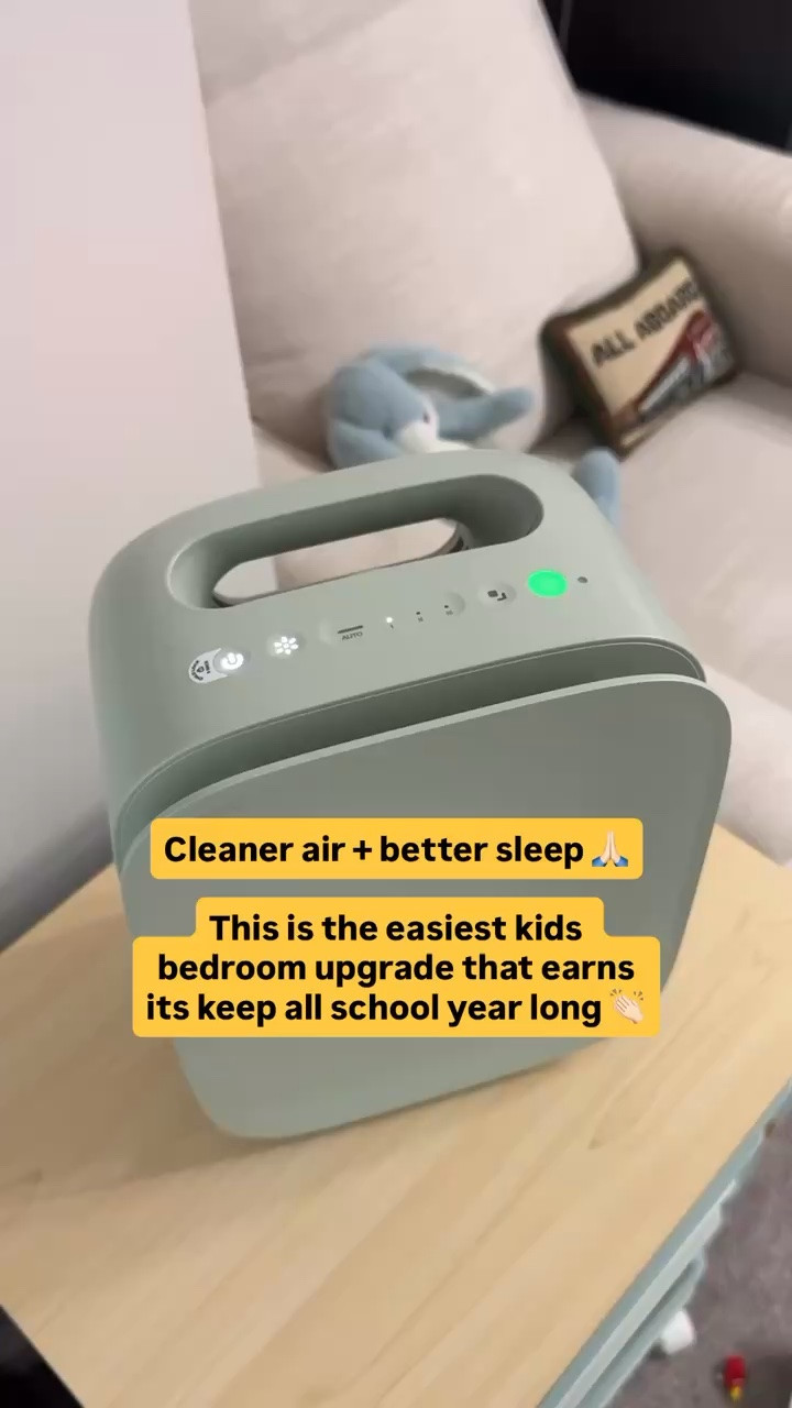 Sick season must-haves 🤒

Fall. Back to school. Allergy season. Kids. Toddler. Vitamin. Cleaning. Sick prep. Routine. Health. Steamer. Sanitizer.

#LTKselfcare #LTKSeasonal #LTKKids