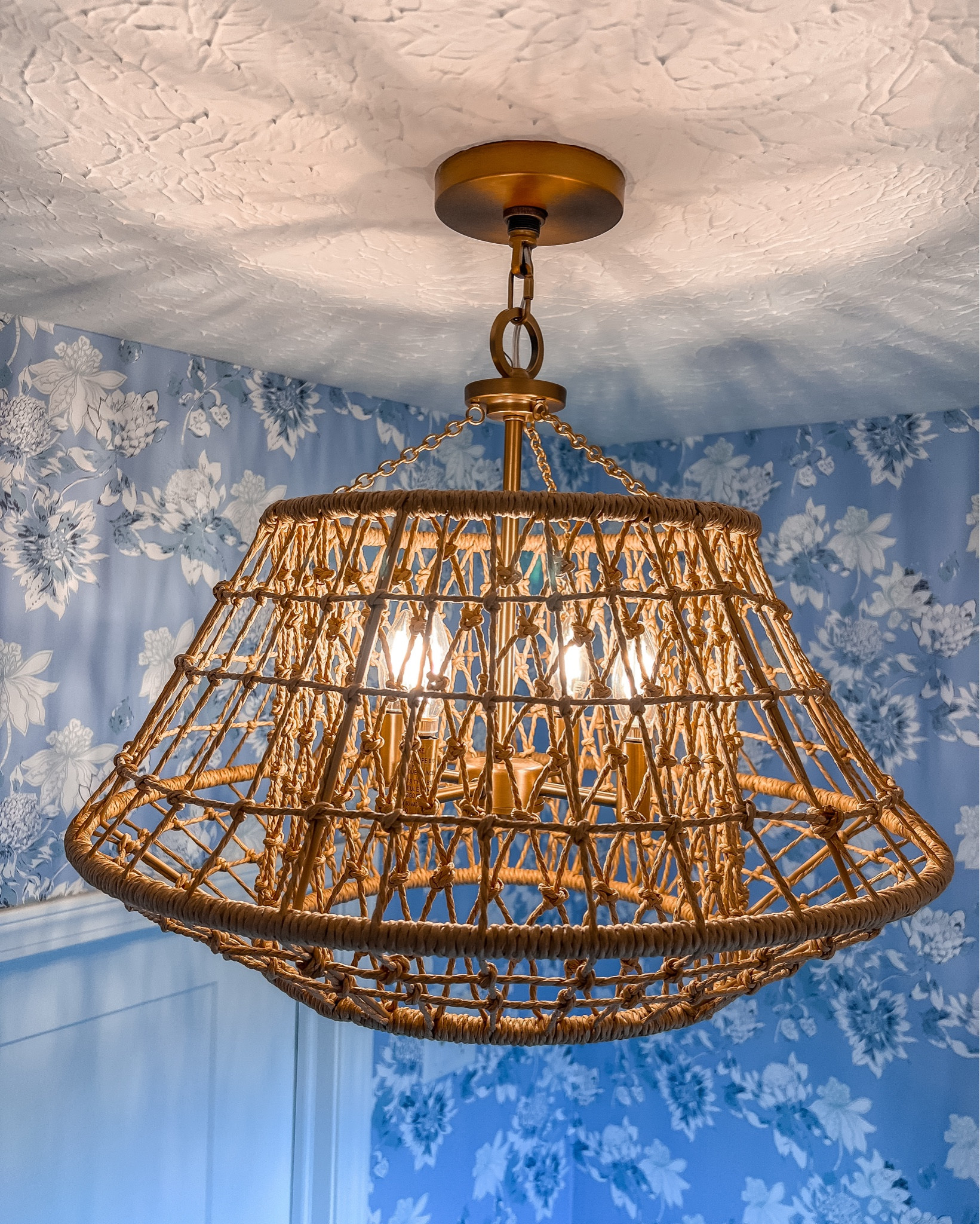 Butlers pantry light fixture !

#LTKHome