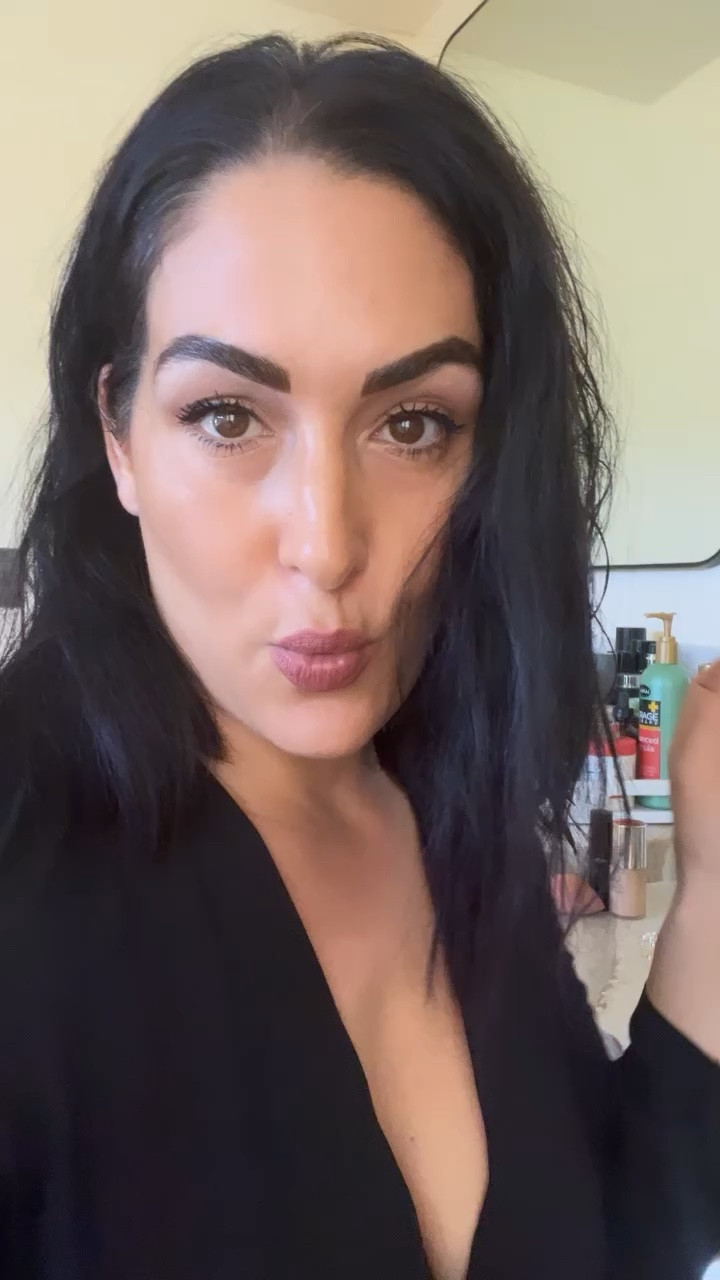 Just got this travel brush case set from Ulta! This would make a perfect last minute gift for anyone who travels / loves beauty :) + best brushes everrr.

#LTKGiftGuide #LTKbeauty