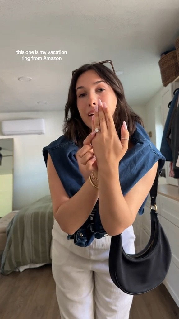 Summer outfits, 4th of July outfits, Fourth of July, striped top, tube top, linen pants, white pants, 

#LTKSaleAlert #LTKSummerEdit #LTKMidsize