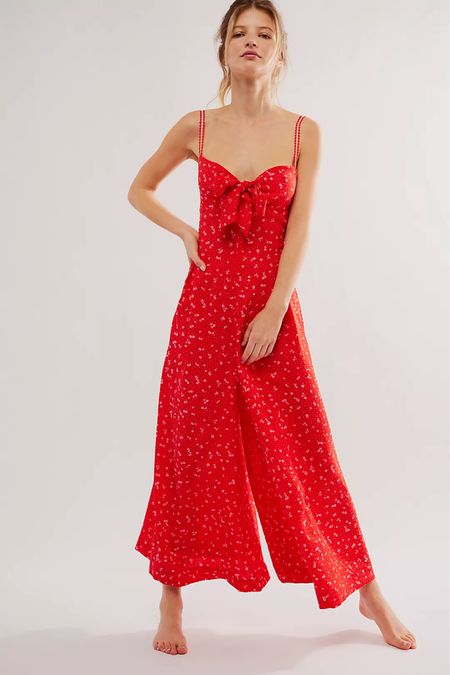 How cute would this romper be for strawberry picking?! Looks like it’s nursing friendly too. Comes in 3 colors - see below to view 


#strawberrypickingoutfit #jumpsuit #romper #femininestyle #springoutfit #nursingoutfit #cuteandcomfy #loungingoutfit #wideleg #floralromper #tiefront #lowback 

#LTKSeasonal #LTKstyletip