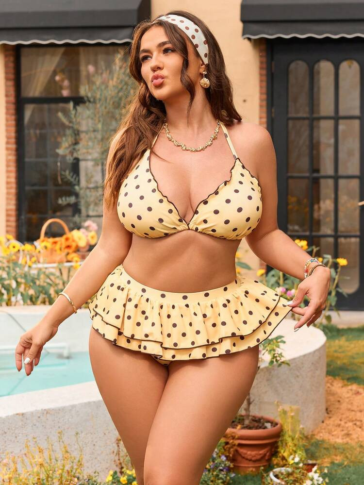 Swim Mod Plus Size Women's Sweet & Cute Minimalist Beach Vacation Random Polka Dot Print Halter Tie Ruffle Hem Tankini Swimwear Set | SHEIN