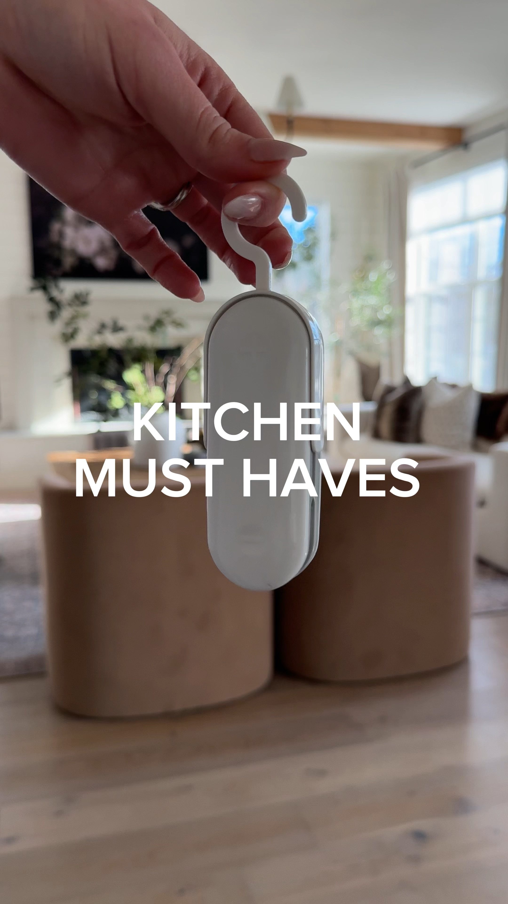 Portable Mini Sealing Machine

#LTKfindsunder50 #LTKVideo #LTKhome