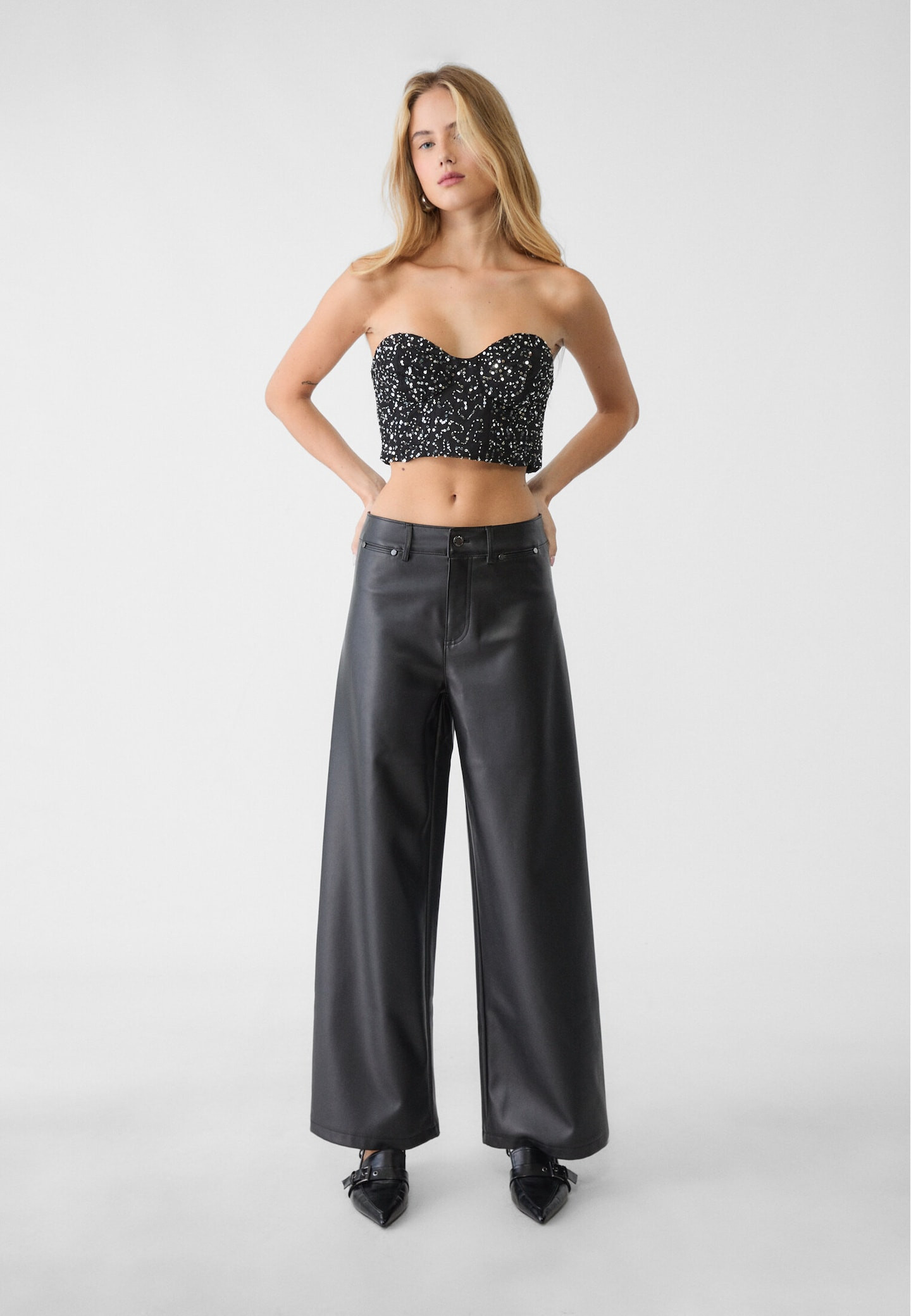 Leather effect minimalist straight-leg trousers£29.99Select size | Stradivarius (UK)