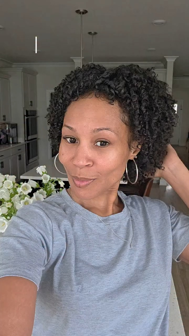 I love my curls but hate how tight they get. 🥴
 
Decided to use my @Revair Hair Dryer to stretch them a bit and the @The Doux Hair Care to freshen them! 🖤

#washandgo #revair #thedoux