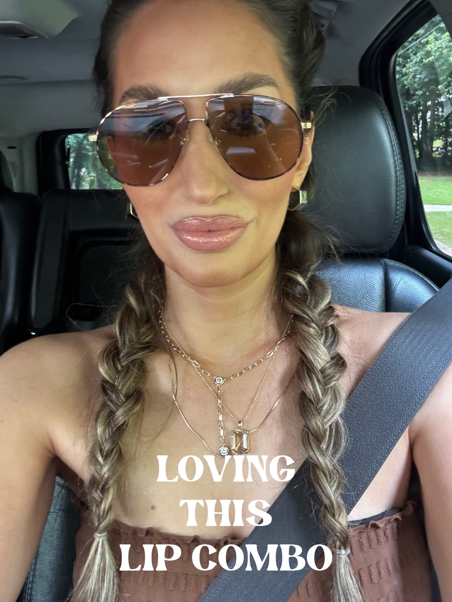 This one is a 4 parter, but worth the effort bc it stayed on so well! 

1) Fill in lips with Kylie Lip Liner “Comes Naturally”

2) Ravie beauty Almond liner only on outside edges, slightly over lined 

3) Tom Ford Lipstick Spanish Pink all over 

4) Lawless gloss Daisy pink in the center

#LTKgrwm #LTKdayinmylife #LTKootd