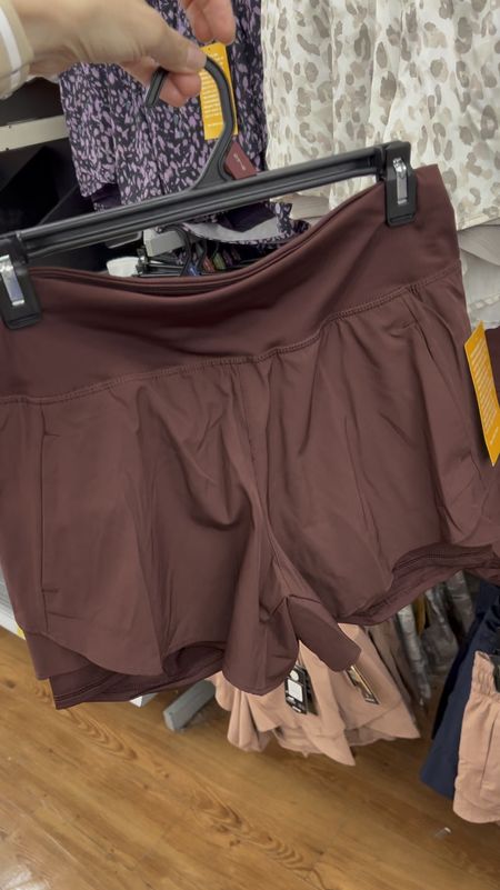 Walmart active shorts, love this nuanced brown color (more great colors to choose from!) just $12.98

#LTKFitness #LTKFindsUnder50