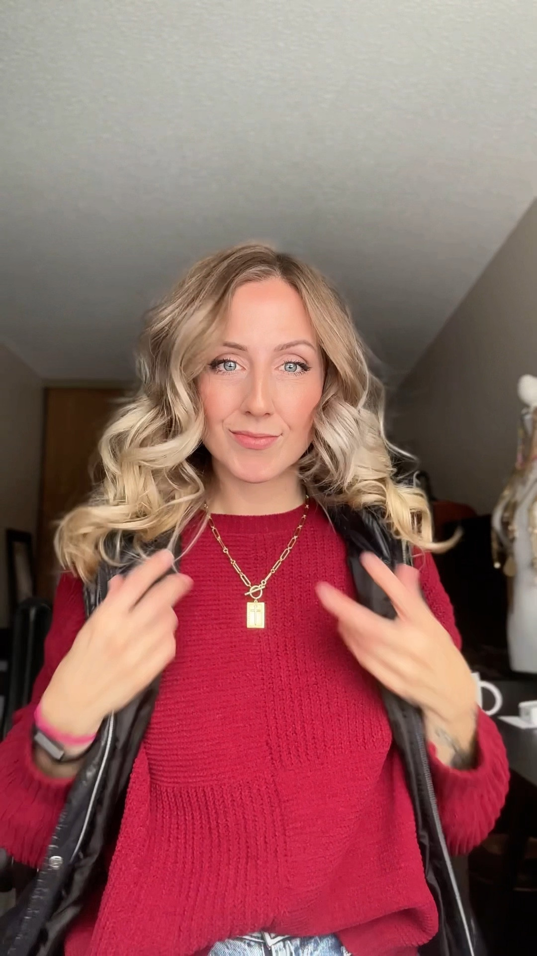 The easiest curling iron to use - bouncy curls every time! 

#LTKHoliday #LTKGiftGuide #LTKBeauty