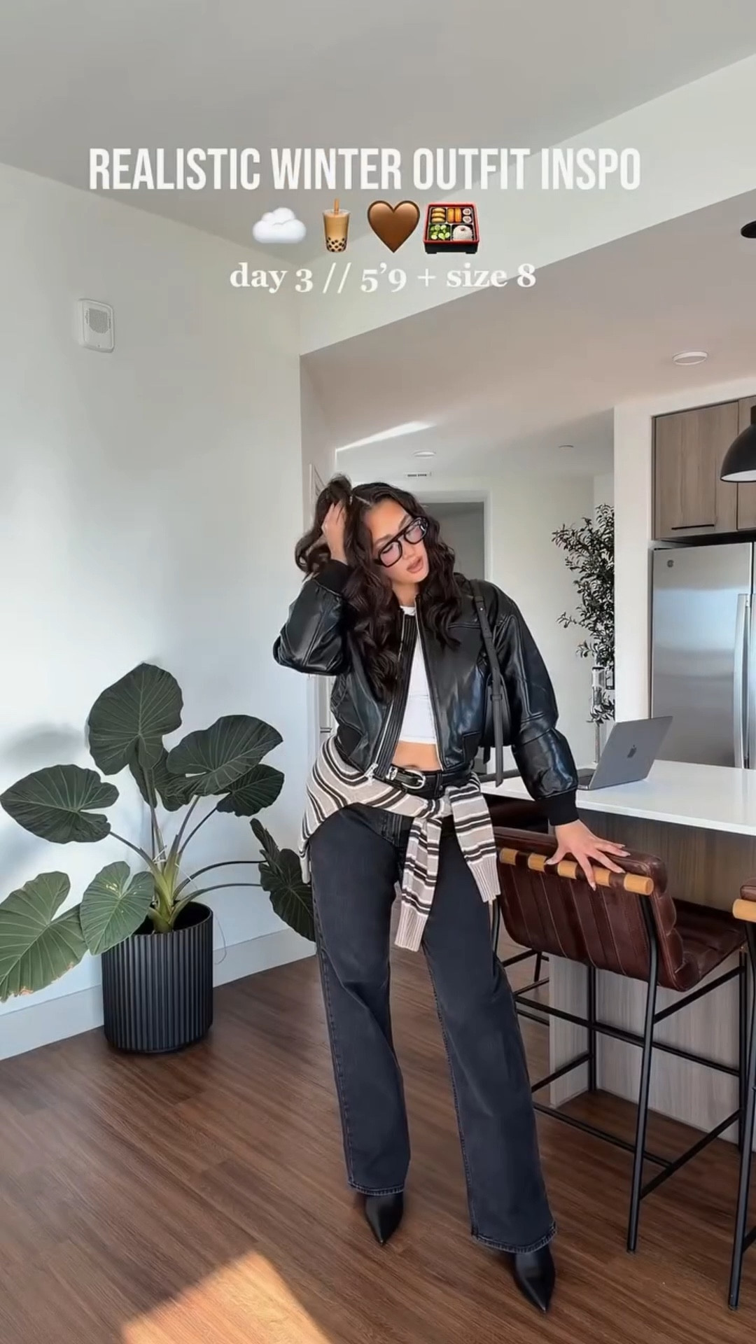 day 3 of realistic winter outfit ideas // will real winter ever come to CO who knoooows lol you guys know how much I wore my brown leather jacket nonstop so when I saw it was on sale I just double downed and got it in black now bc it jus fits perfectly and it goes with so much! Also try tying your sweater around your waist to add little something interesting to an otherwise everyday outfit! 

#winteroutfitideas #aritzia #latinacontentcreator 
Latina content creator size 8 5’9