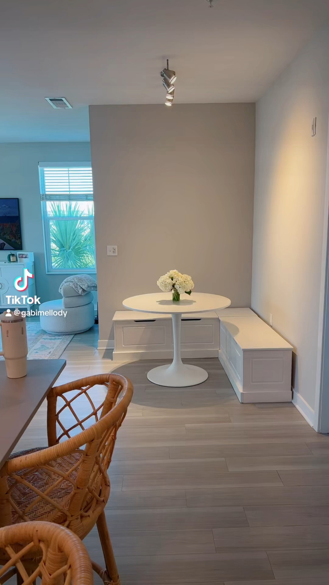 Dining banquette area !!! 

#LTKfindsunder100 #LTKhome