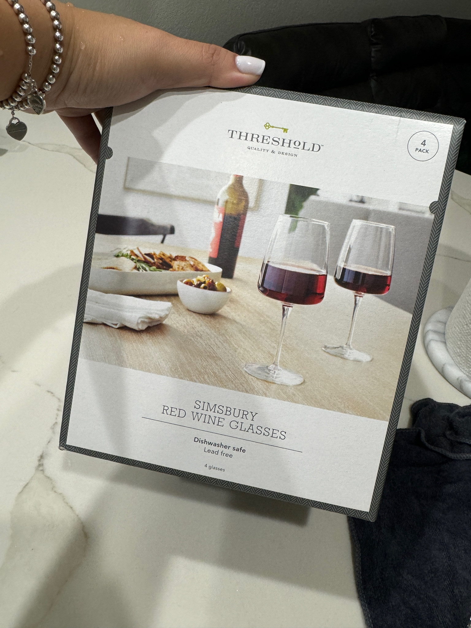 Glass cups 

#LTKHome