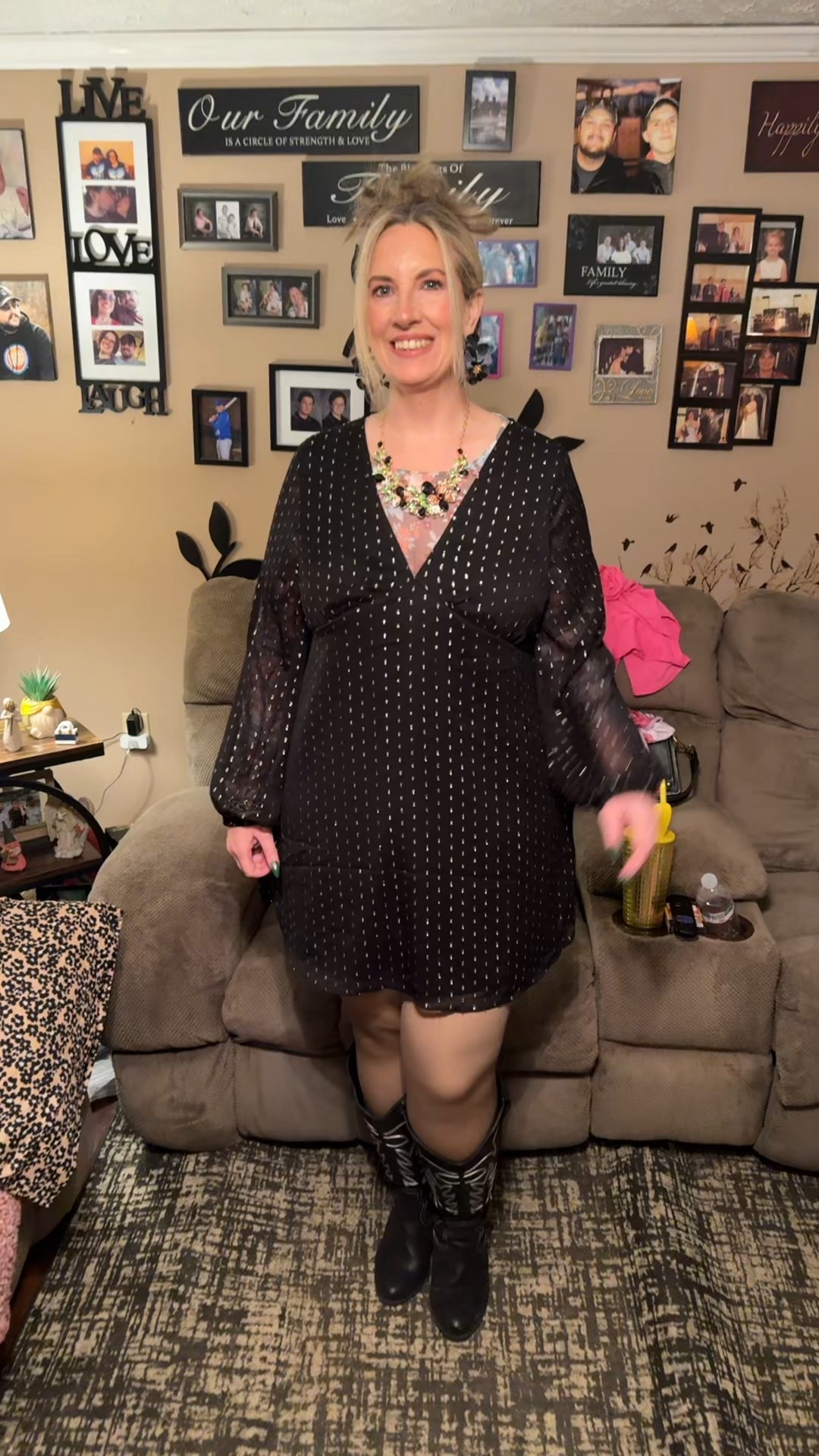 Happy Tuesday y’all! Love my new @Oldnavy dress! #ootd #tuesday 

#LTKootd #LTKOver40