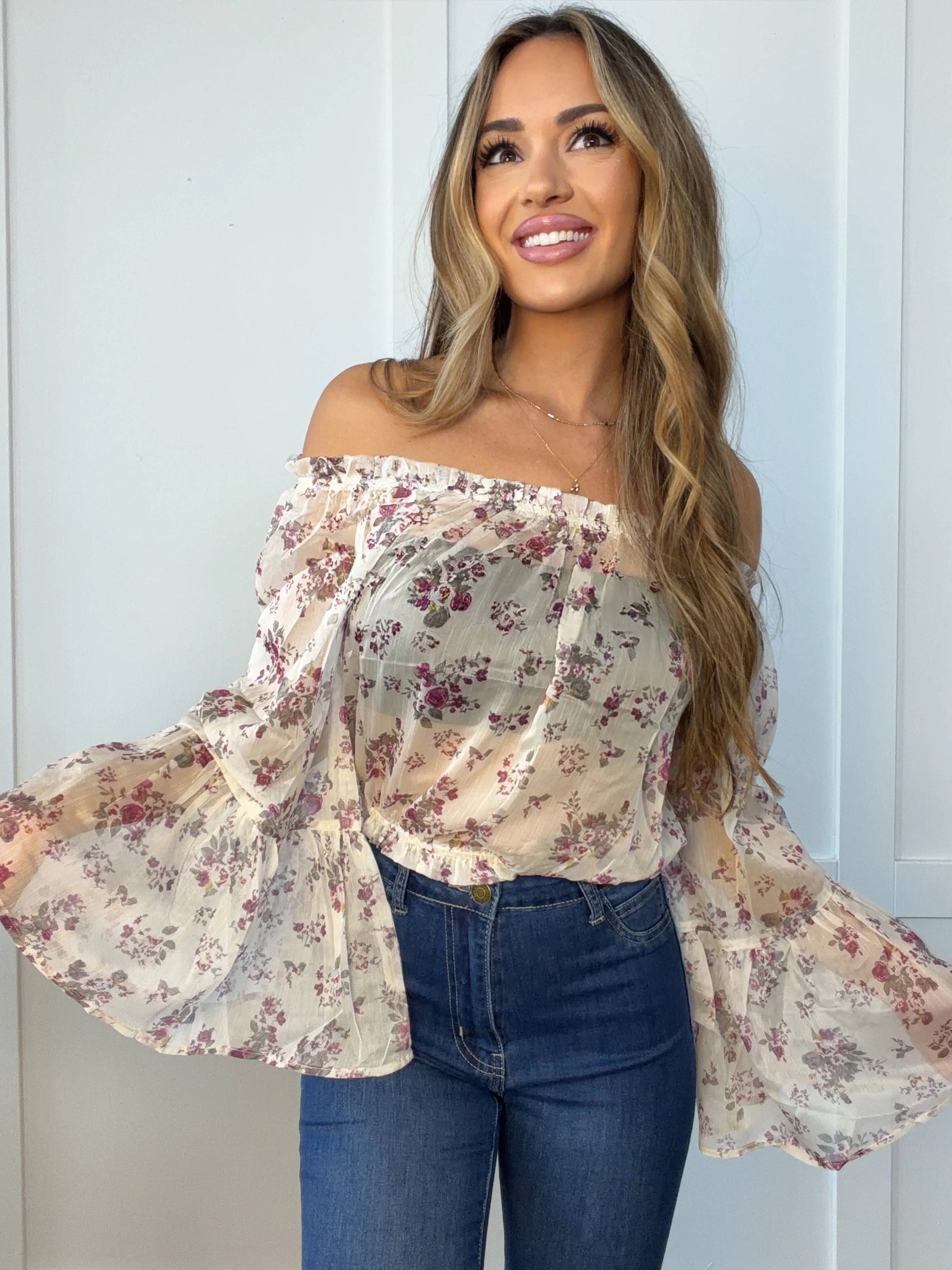 Lennon Off The Shoulder Floral Top | Willow Boutique