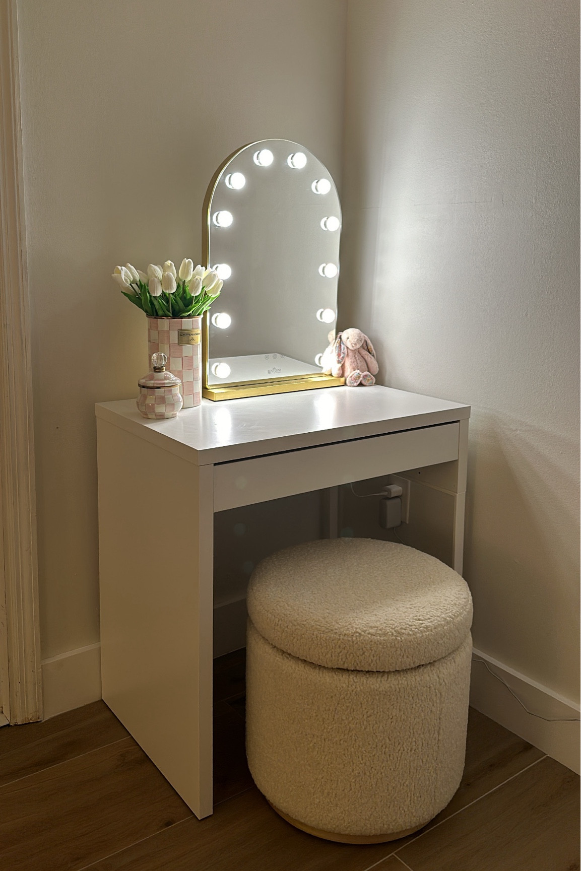 my makeup vanity 🎀✨💄💕

#LTKHome #LTKBeauty