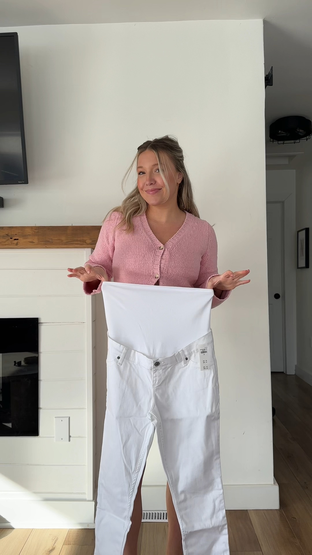 Abercrombie maternity Jean try on! 

#LTKbaby #LTKVideo #LTKbump