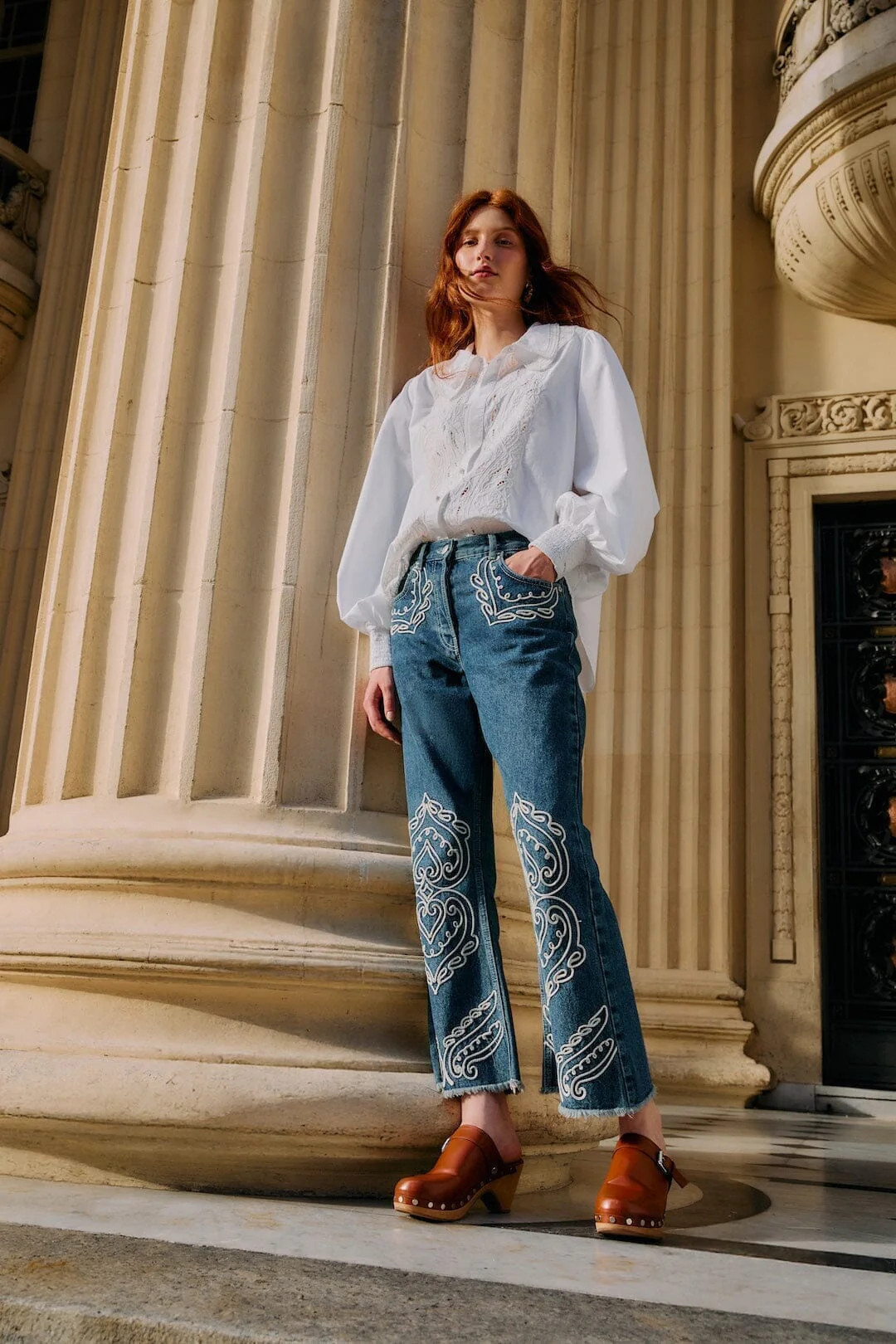 Denim Cornely Embroidered Cropped Pants, DENIM / 28.0 | FarmRio (US)