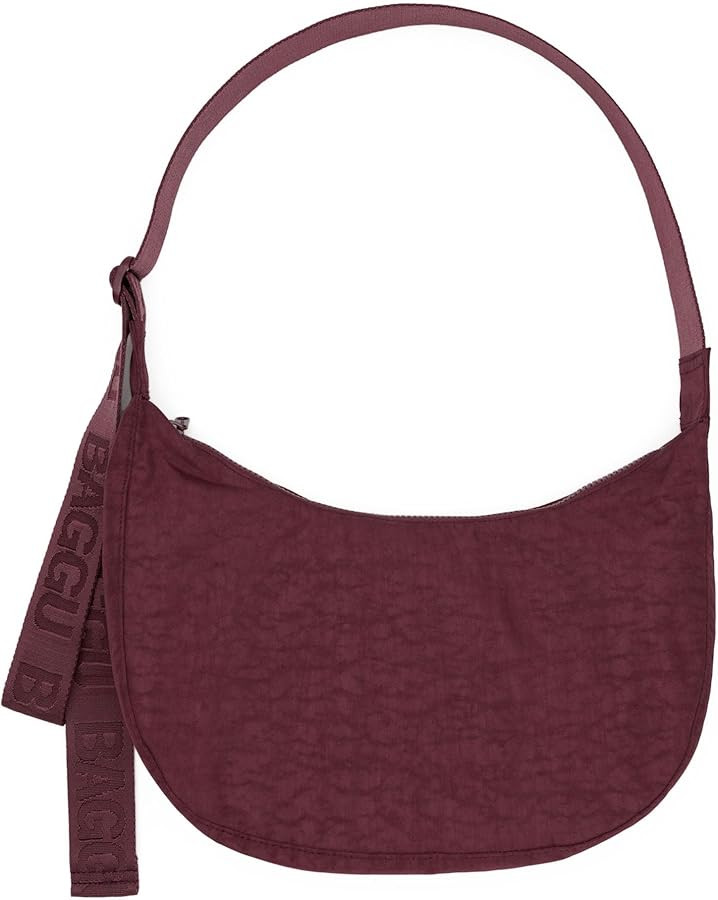 BAGGU Medium Nylon Crescent Bag | Amazon (US)