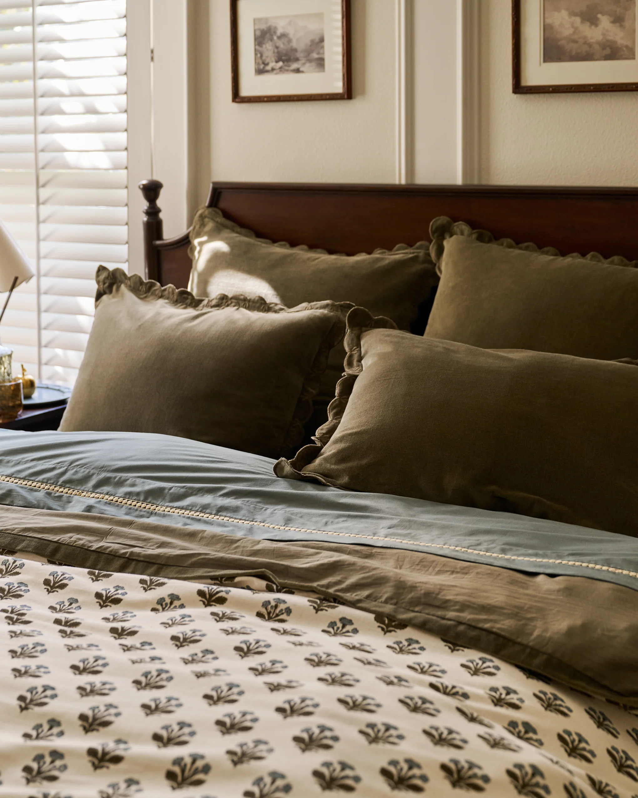 Green Velvet Scallop Edge Sham | Magnolia