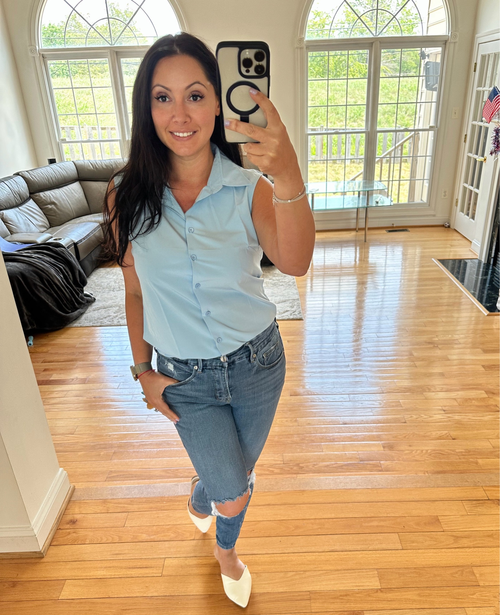 Such a cute shirt! Stocking up in every color! 

#LTKSaleAlert #LTKFindsUnder50 #LTKMidsize