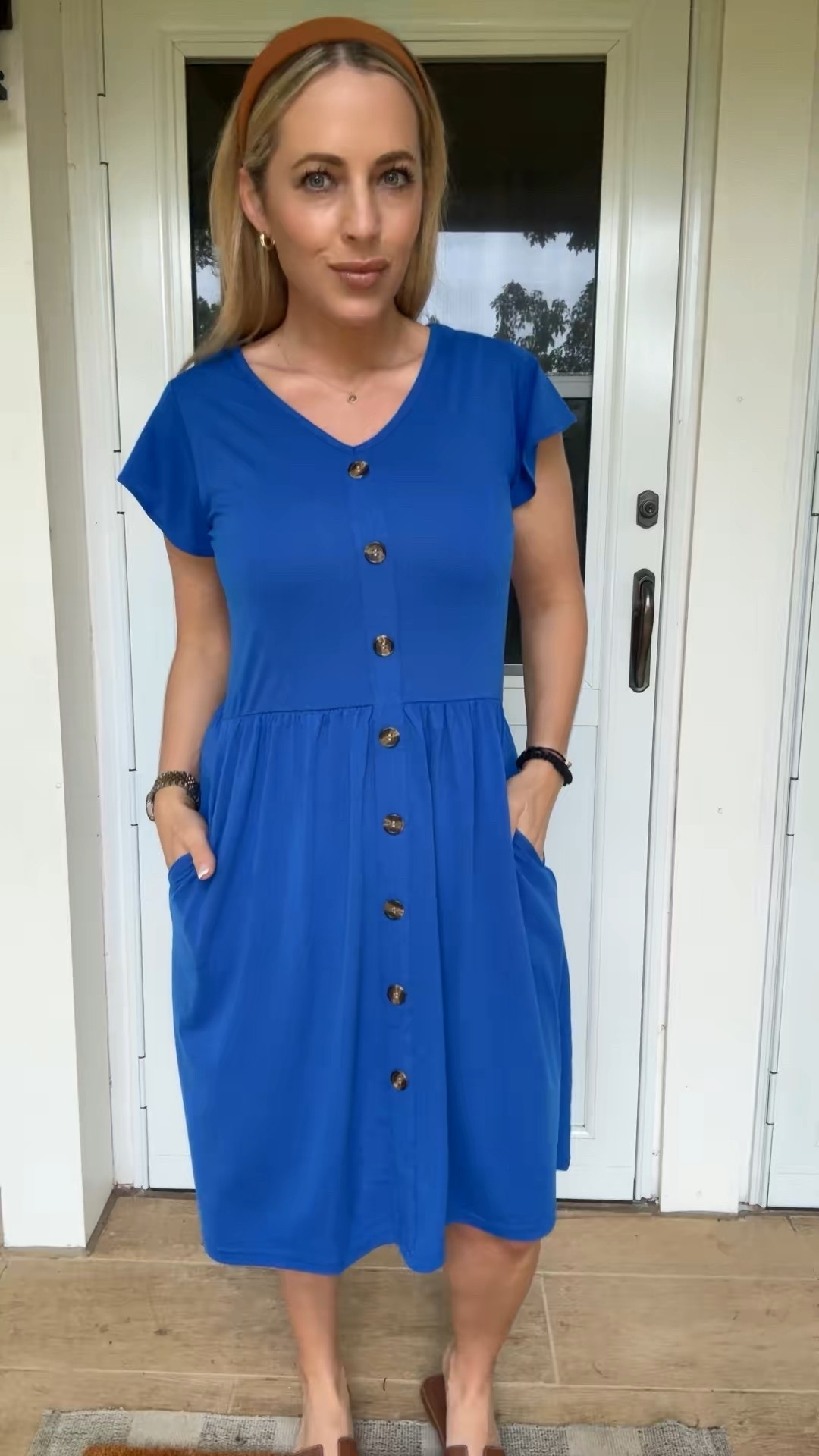 Casual dress 



#LTKSeasonal #LTKMidsize #LTKFindsUnder50