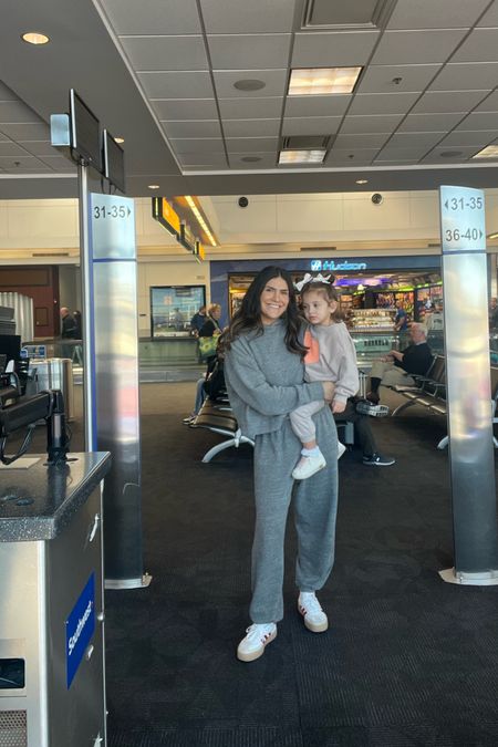 airport travel outfit in the comfiest set ever! 

#LTKstyletip #LTKfamily