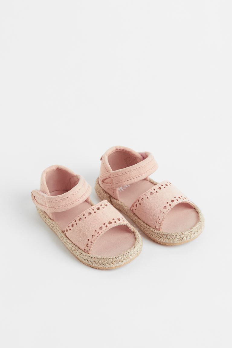 New ArrivalSandals with a wide foot strap, jute trim around soles, and ankle strap with hook-loop... | H&M (US)