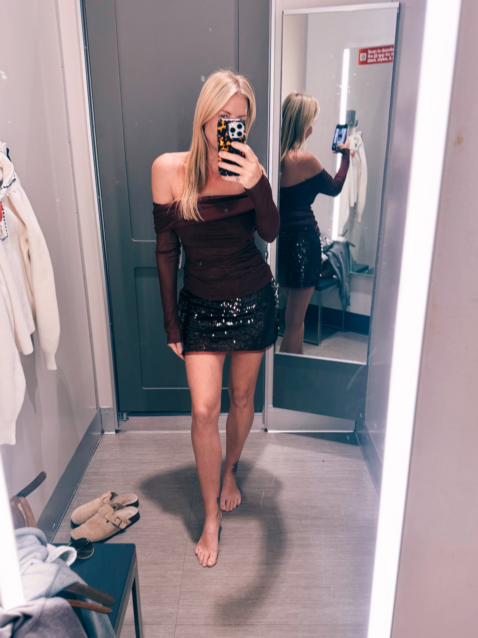 Holiday party outfit ideas | Target sequin skirt | party outfits | wearing size medium top and small skirt | Holiday outfits | New Year’s Eve outfit idea 

#LTKFindsUnder50 #LTKHoliday