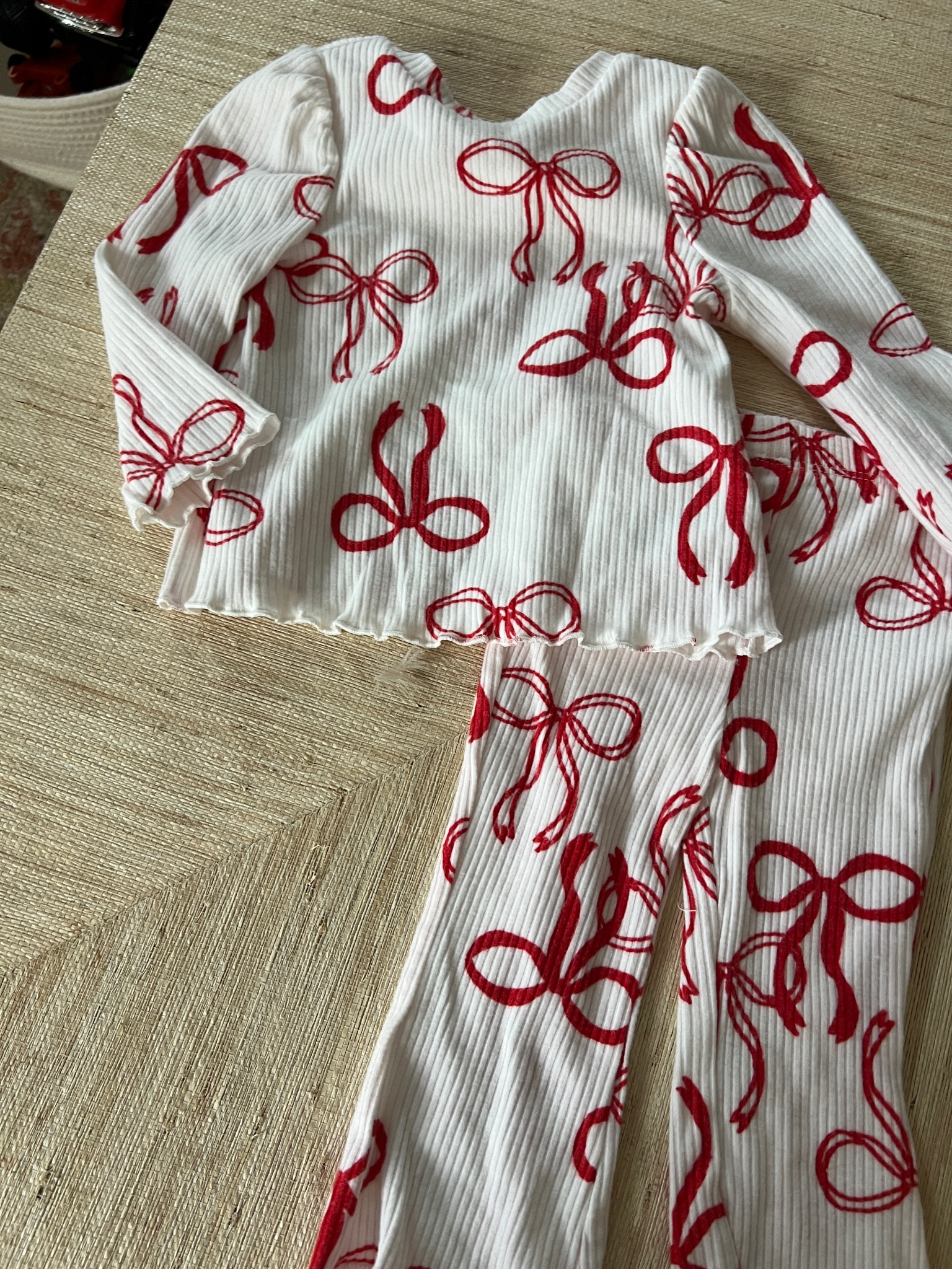Target Christmas set ❤️🤍🎄 



Target baby 
Baby Christmas outfit
Baby girl clothes 

#LTKBaby #LTKSeasonal #LTKHoliday