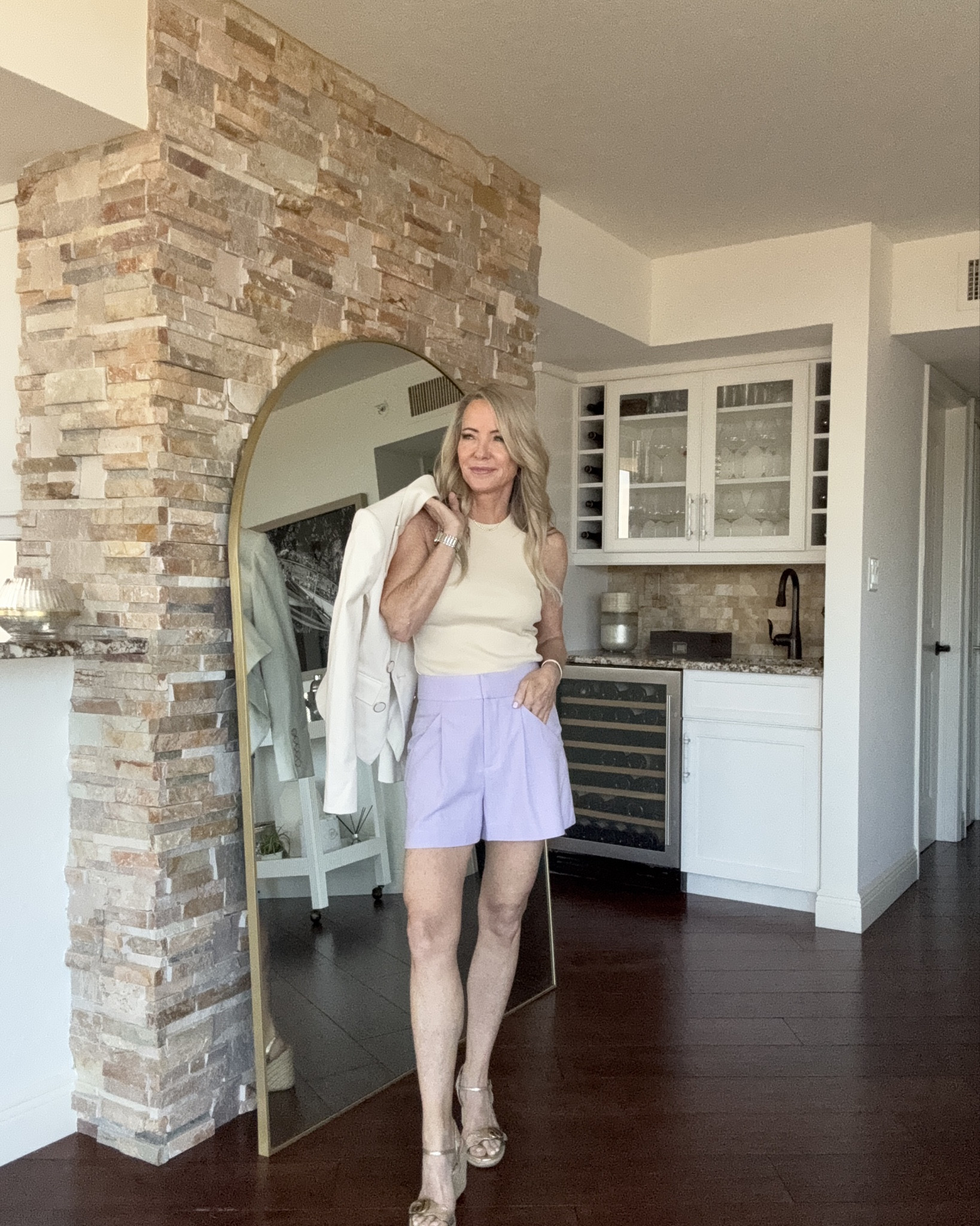 Sumer layers with linen shorts

#LTKStyleTip #LTKParties #LTKOver40