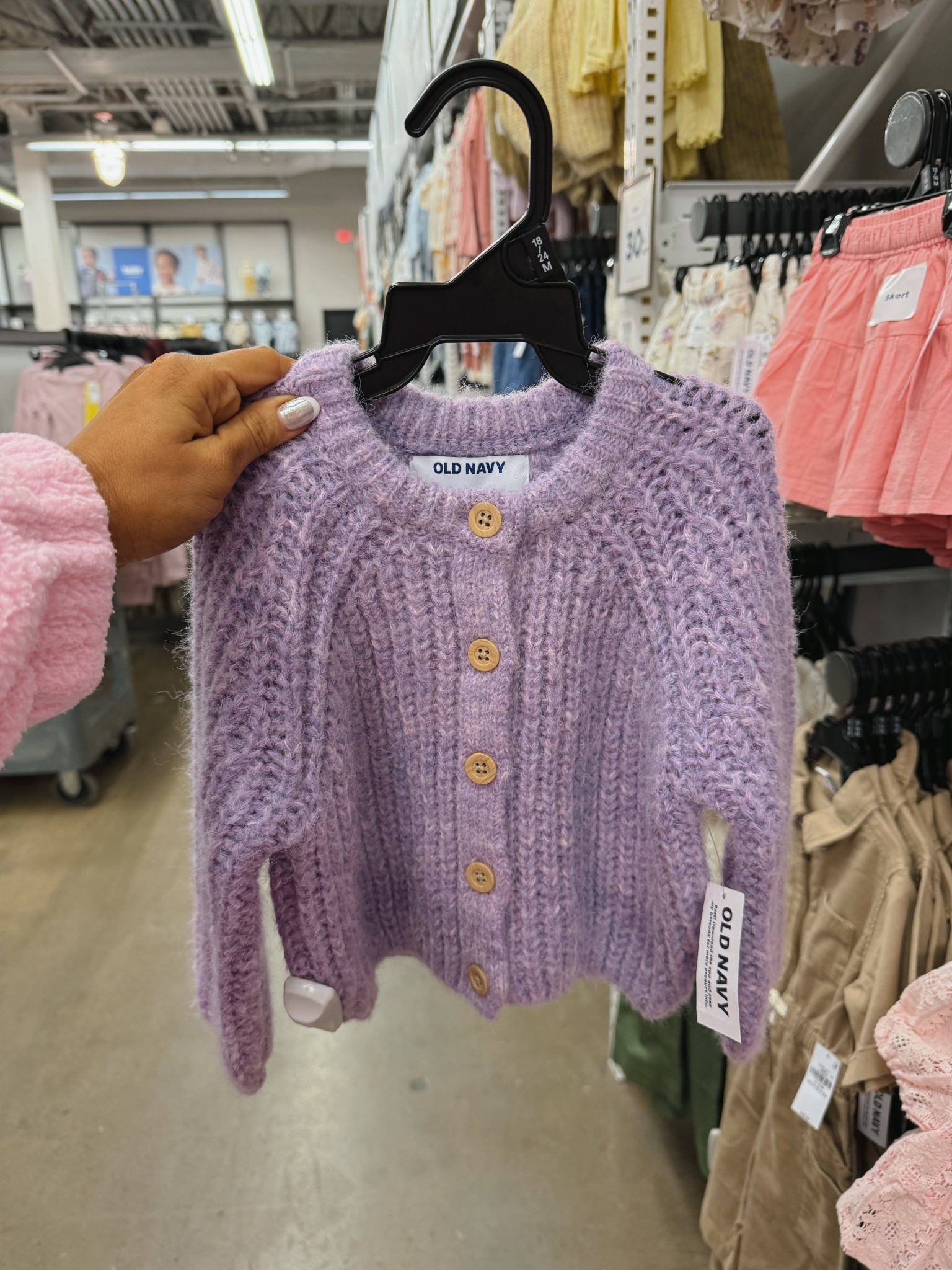 Baby sweater 🧣