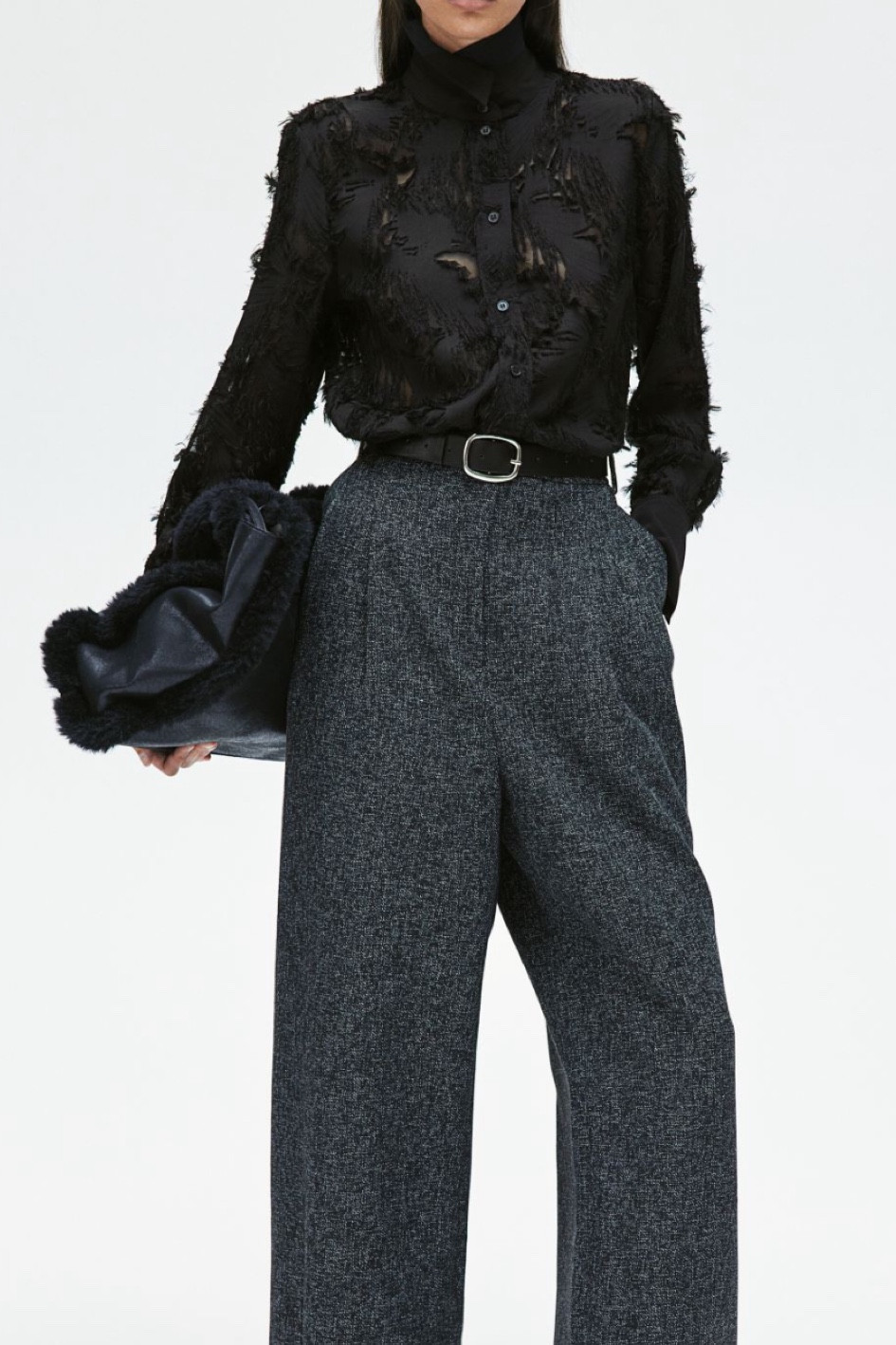 The shirt that dresses up any outfit!
Very demure 😂

#LTKSaleAlert #LTKFallSale #LTKStyleTip