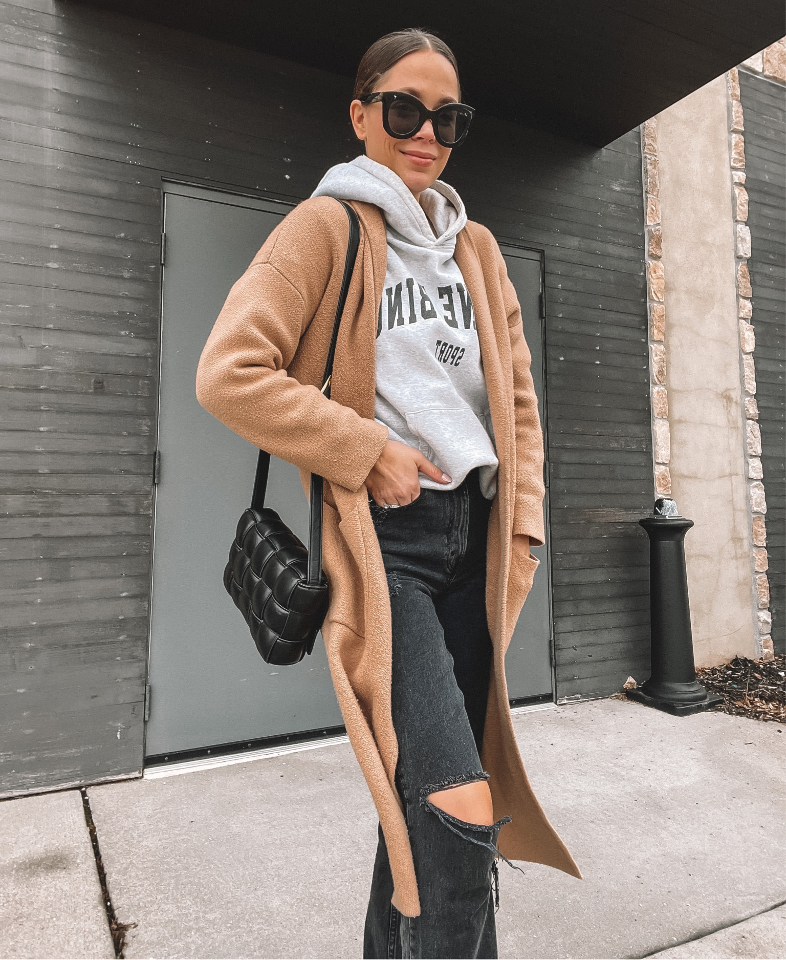 Casual outfit of the day 🤎 

Neutral style outfit idea coatigan casual outfit idea 