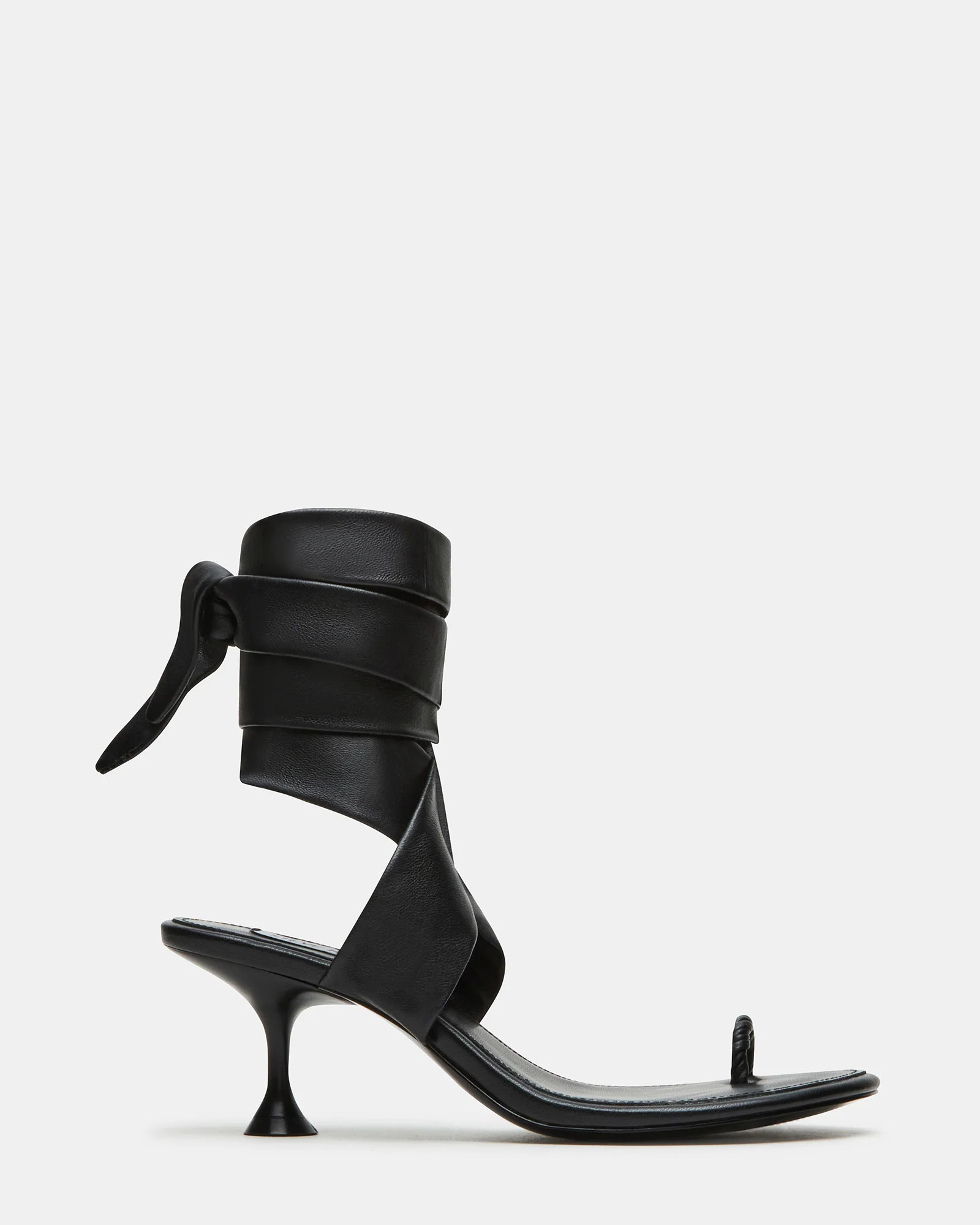 SYMONE BLACK LEATHER | Steve Madden (US)