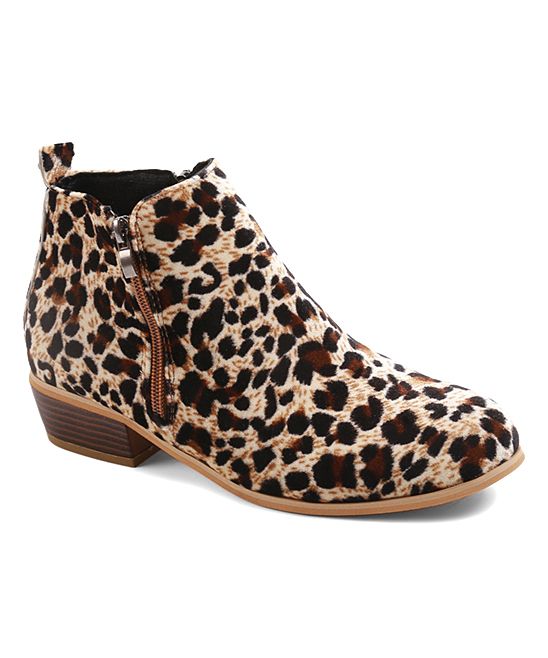 JUTI Women's Casual boots Leopard - Brown Leopard Bootie - Women | Zulily