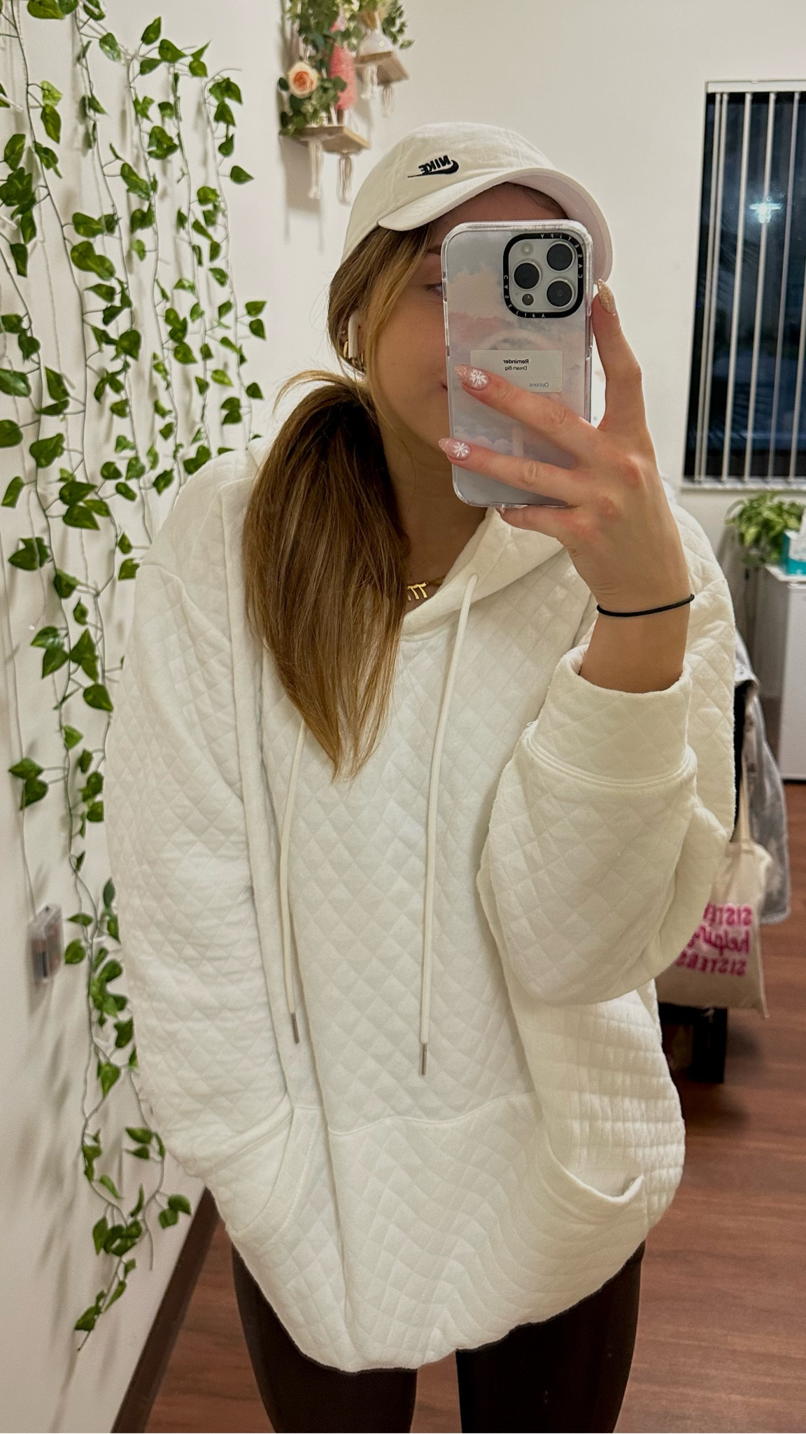 winter workout/athleisure neutral outfit🤍 wore this to the gym today and felt so cozy and stylish. kept me warm on the way there and I got out a great sweat!! click below to shop👇🏼 follow me @deanafidler for more affordable college girl fashion finds:)

#LTKfindsunder50 #LTKSeasonal #LTKfitness