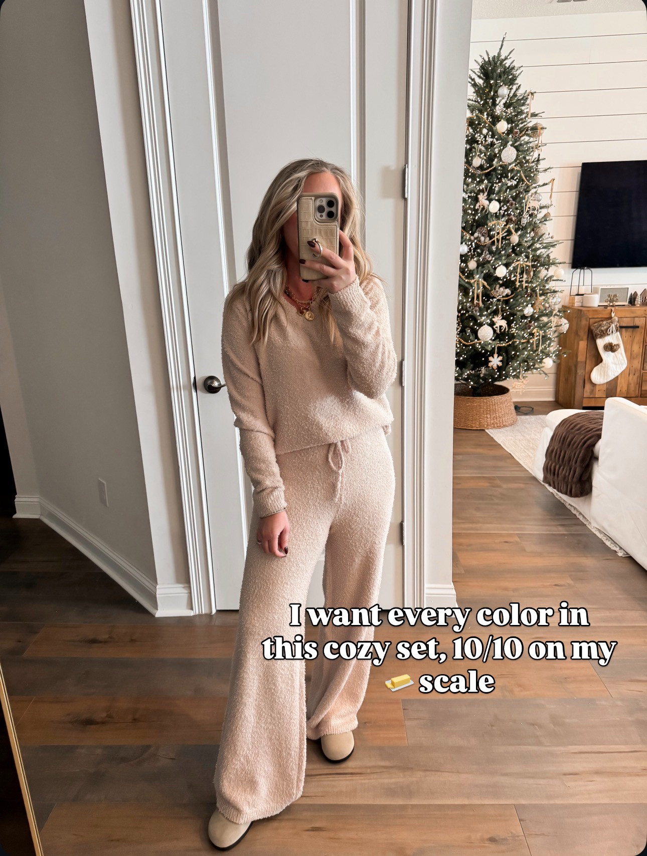 The perfect cozy set for winter! Soft, warm and so comfy. Perfect for lounging around the house. Wearing a small.

Loungewear, Amazon fashion, matching set, comfortable style, long sleeve top, wide leg pants, 2 piece set.
 

 #LTKSeasonal #LTKFindsUnder50