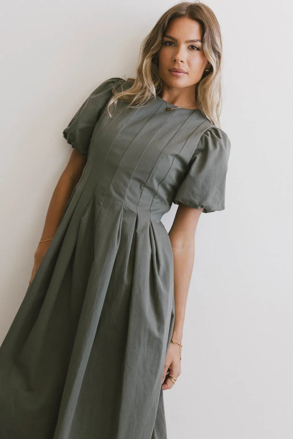 Eliana Pleated Midi Dress in Sage | Böhme US
