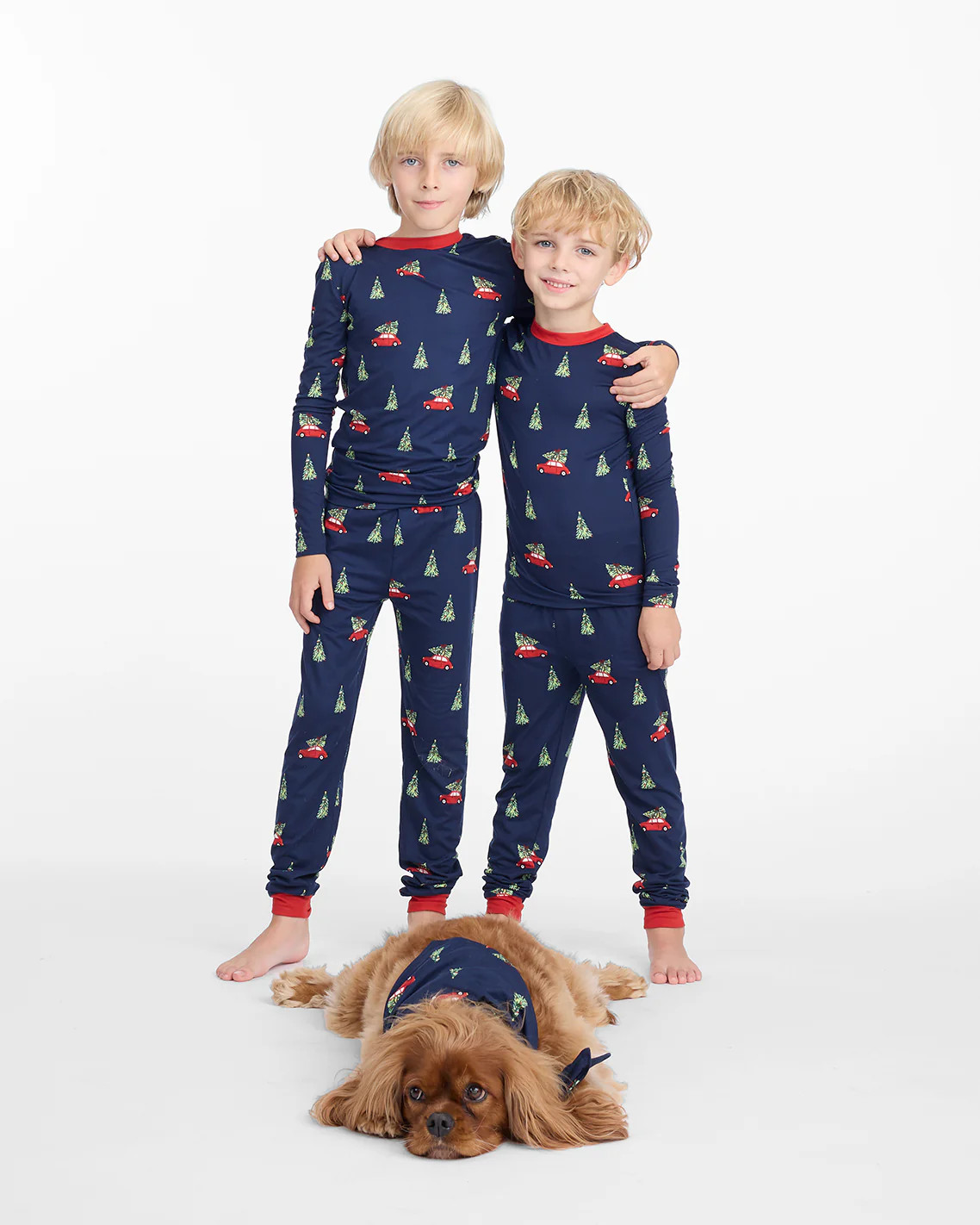 Kid's Pajama Set in Holiday Trees | Draper James (US)