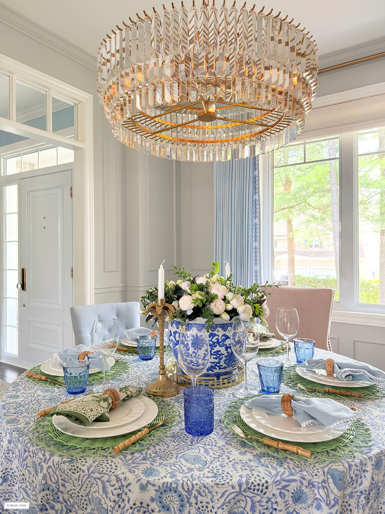 A gorgeous tablescape layered in pattern and color and a simple, chic centerpiece

#LTKhome #LTKstyletip