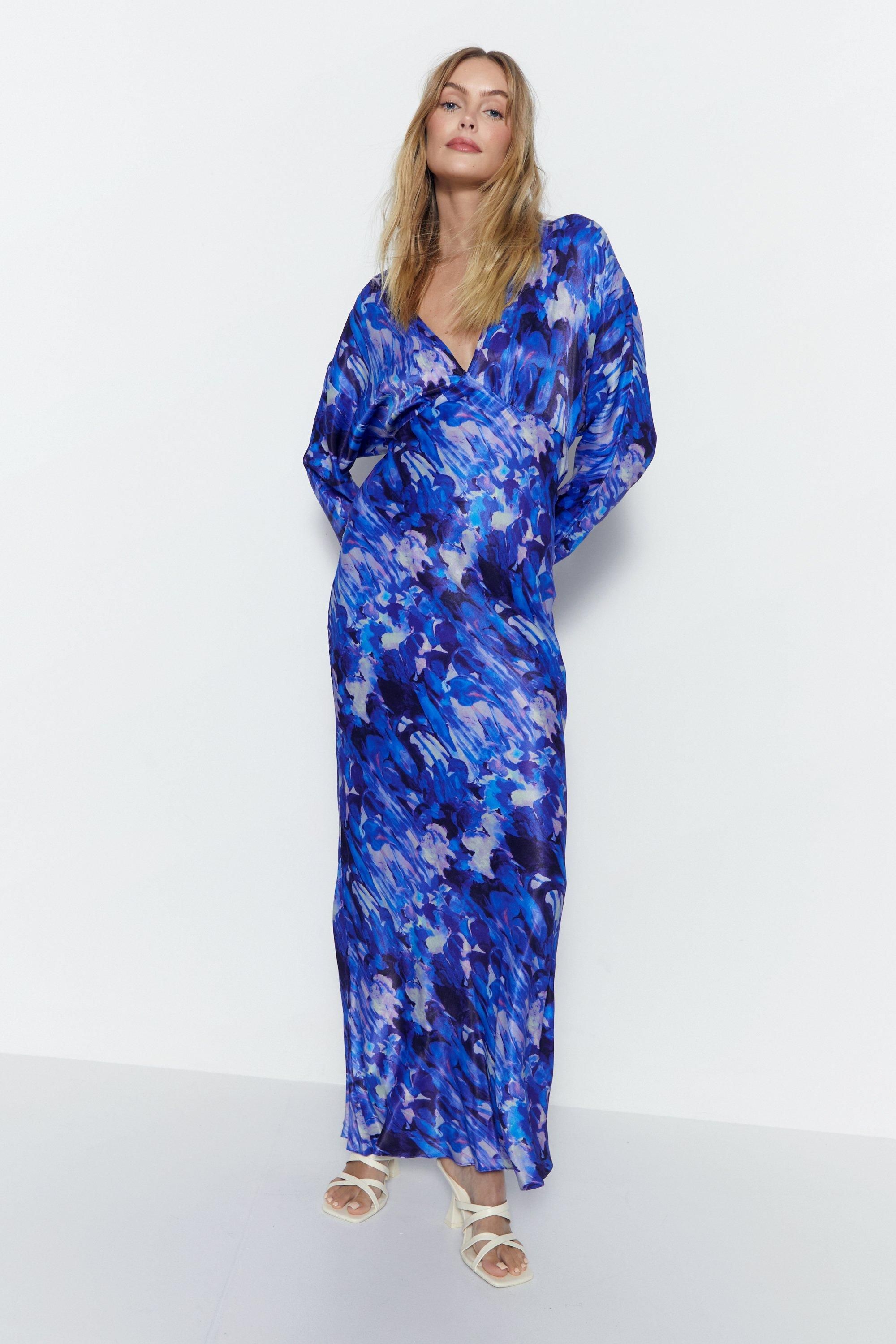 Blurred Abstract Print Satin Batwing Dress | Warehouse UK & IE