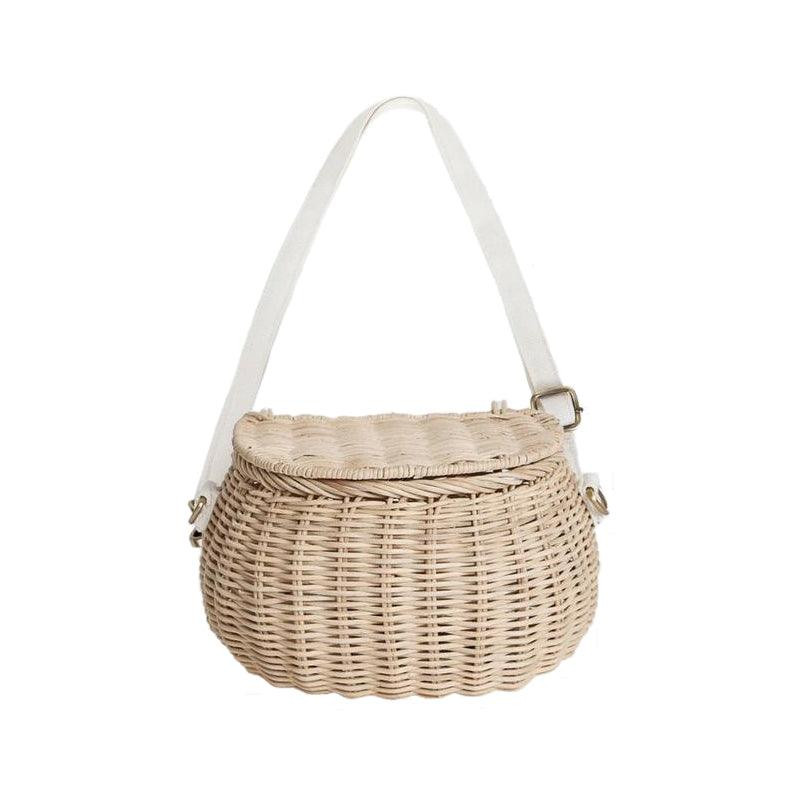 mini chari, straw | minnow