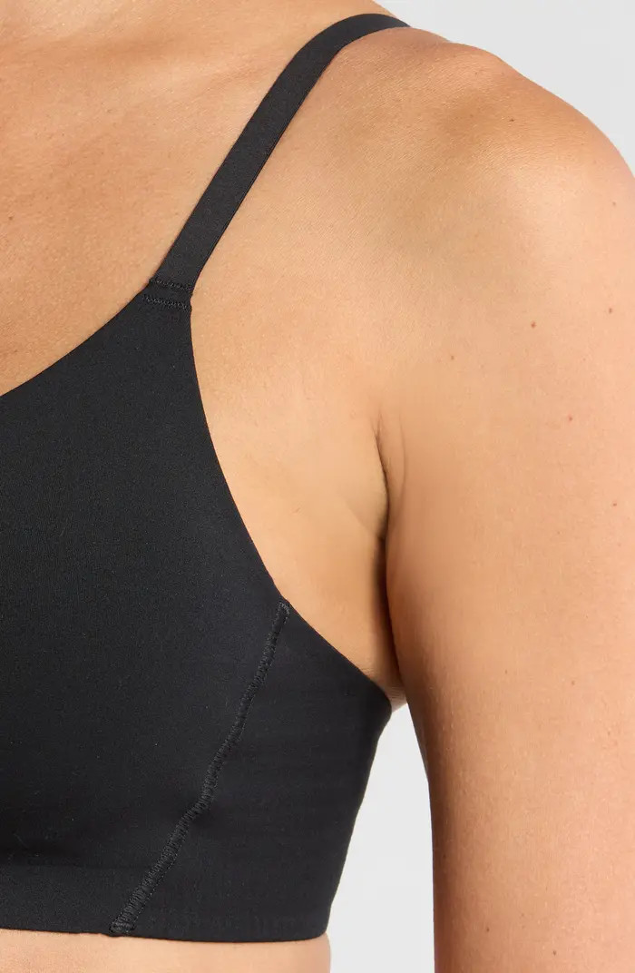 Alate Minimalist Dri-FIT Padded Sports Bra | Nordstrom