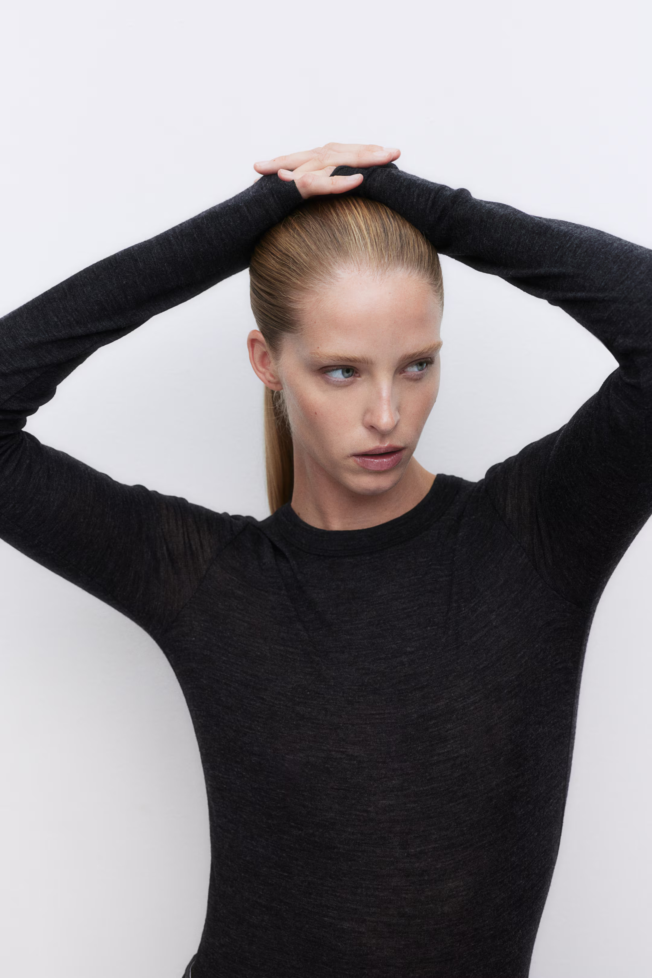 L | H&M (UK, MY, IN, SG, PH, TW, HK)