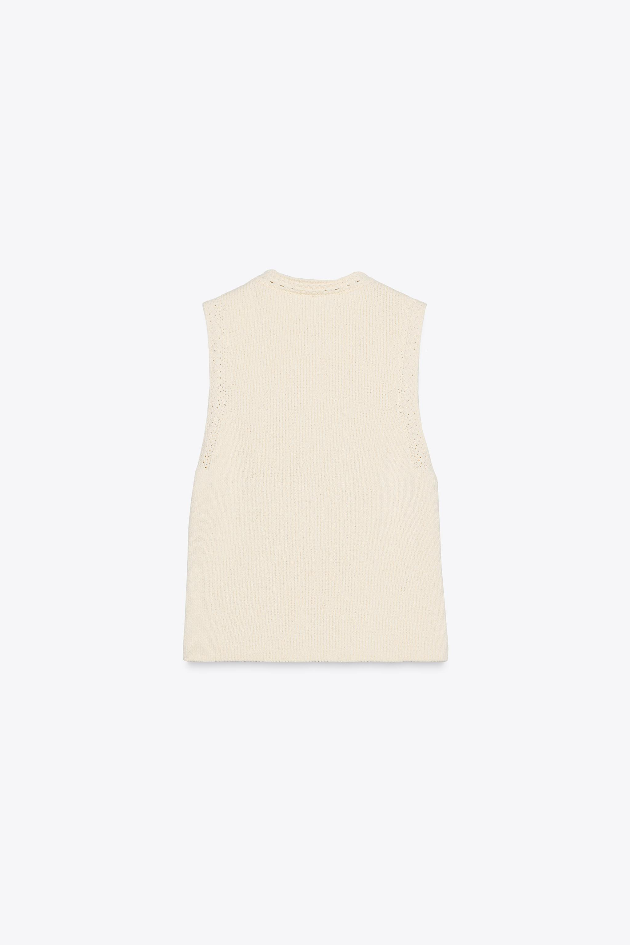 KNITTED TOP WITH GOLD BUTTONS | Zara UK