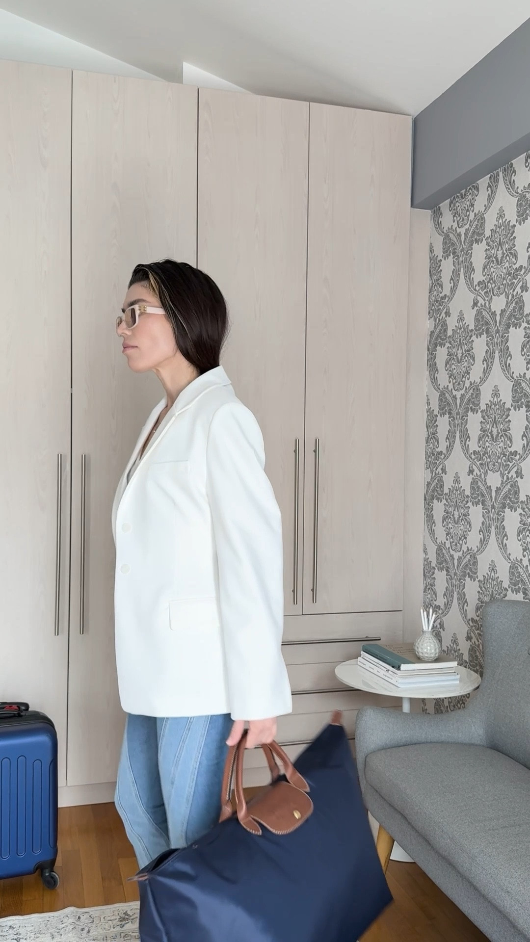 L or XL Longchamp travel bag you have? 

#LTKItBag #LTKTravel