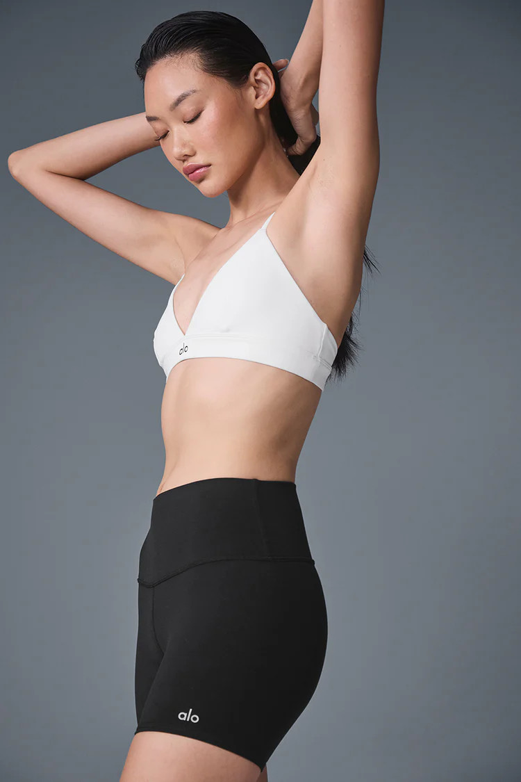 White/Black | Alo Yoga